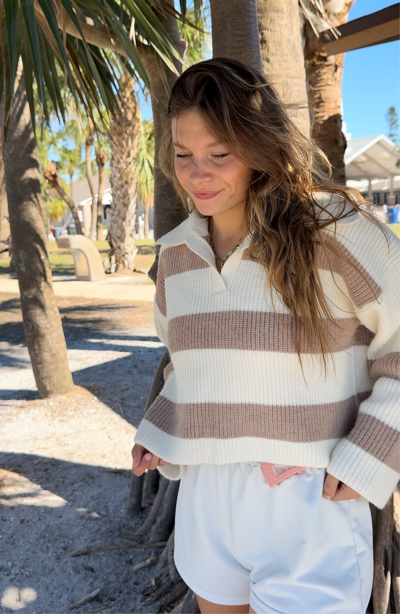 Sea Sand Sun Sweater - Tan/White